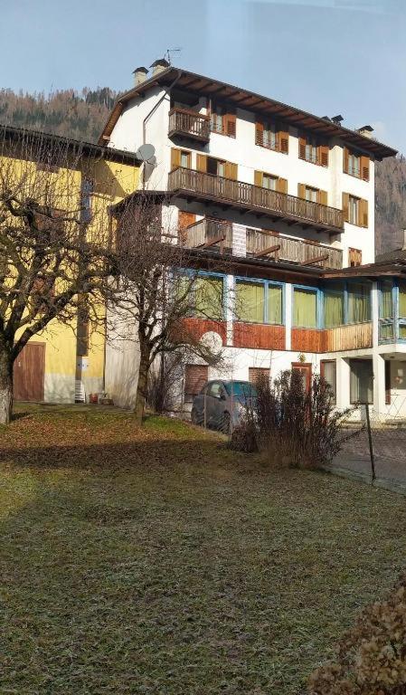 Апартаменти Casa Renzo - Dolomiti - Trentino Меццано Екстер'єр фото